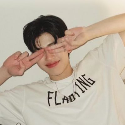 Iiuaa2313's profile picture. Support PondPhuwin 💫🐻🐼 (แอคสำรอง)