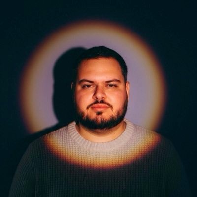 OLuizNunesJr's profile picture. 🇻🇦Católico 🇭🇺Flu . Escrevendo nessa rede nada com nada, então não levem muito a serio . Embora o importante seja falar sobre tudo, mesmo sem ter razão