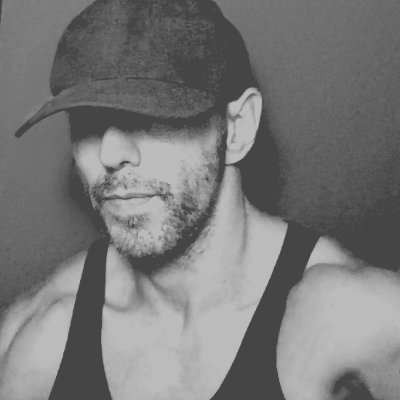 fredemonium's profile picture. Twitter's favourite Afrikaner™