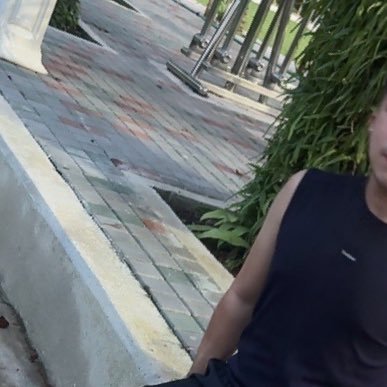 KhunyouDN's profile picture. 4= 900+ เป็นคนขี้อ้อน ชอบกิน แต่ก็ชอบออกกำลังกาย 🫂 …. ทักมาคุยกันครับ