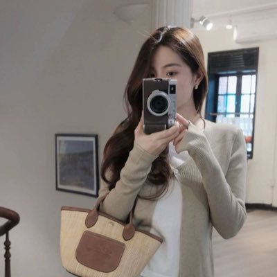 selene199619's profile picture. 