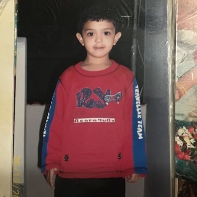 uhhBirdie's profile picture. 23, wz comp, music addict , lowk my diary but im a mf vibe 🇵🇰