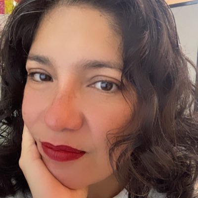 luluzbel's profile picture. 