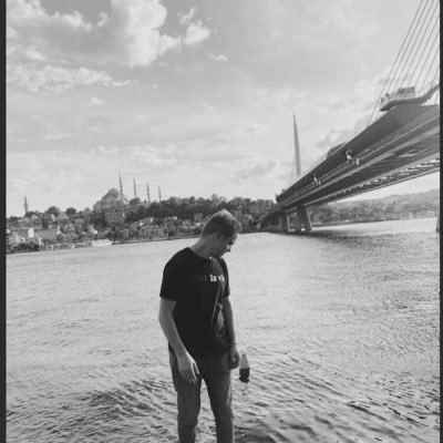 Nasserashtewi5's profile picture. North African 🐫📍جماهيرية العظمي  تضحية وكفاح