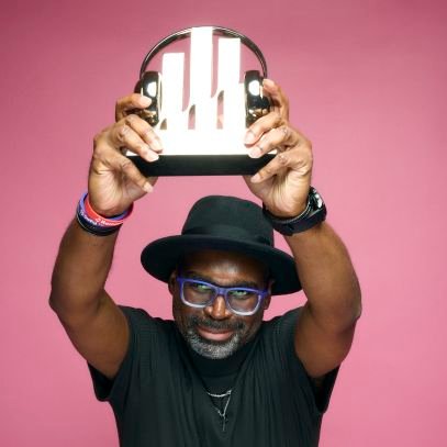 NaVellJLee's profile picture. Host of the Signal and Astra Podcast Award Winning BuzzWorthy Radio! Love Life, Family, Friends! https://t.co/LMwfDV1YV0