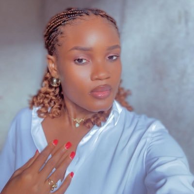 fhaybaby's profile picture. Sharing bits of my thoughts and experiences/Social Media Manager & Strategist/ RESIDENTIAL CLEANER