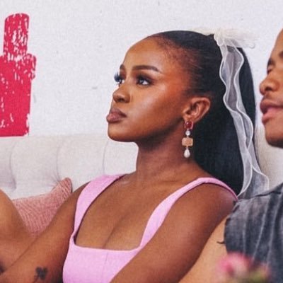 loveliqspen's profile picture. probably busy editing luke newton with daddy's home