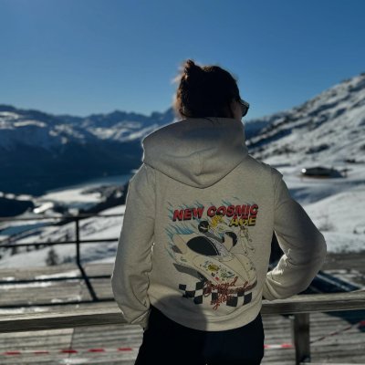 tmdttbftbwc's profile picture. Wasting time is robbing oneself