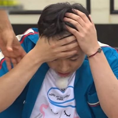 rwRoevImk138916's profile picture. 하루종일네생각만하잖아