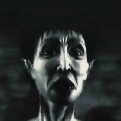 Heiskwadjo's profile picture. dang!