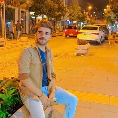 TinazSelcuk's profile picture. #Yazar