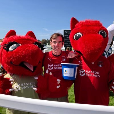 RainbOsailor's profile picture. Leyton ⭕️rient fan, sailor, musician & Chairperson of @RainbOs_1881 🏳️‍🌈🏳️‍⚧️⚽️(all views my own)(He/Him/His)