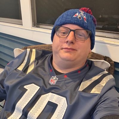 ryanfar12's profile picture. WWE💪 • NASCAR🏎️ • Ryan Blaney🏁 • Jimmie Johnson🐐 • New England/Boston🏈⚾️🏀🏒 • #NEPats • #Dirtywater • #DifferentHere • #NHLBruins • #GoDucks🦆 • Weather❄️