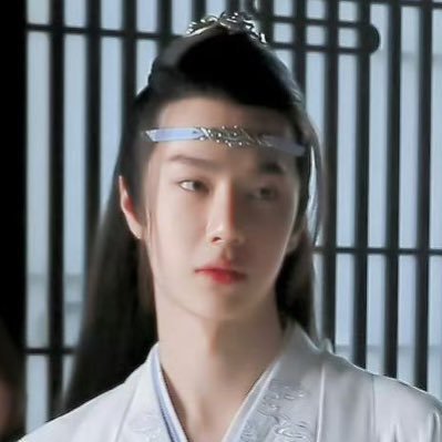 Yormun_Kan's profile picture. fan account ₊ ⊹₍ᐢᐢ₎ Tom Hiddleston •MCU • Loki • Hannigram• DMHP • Multifandom • Bozhan • MDZS • TGCF ꒰ᐢ. .ᐢ꒱₊˚⊹ ᰔ *มี๊น้องกิกับซานหลางของเกอเกอ* 🍖🍃*🐬💙*🌳✨