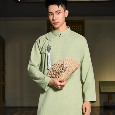 LmTuytThu158965's profile picture. 