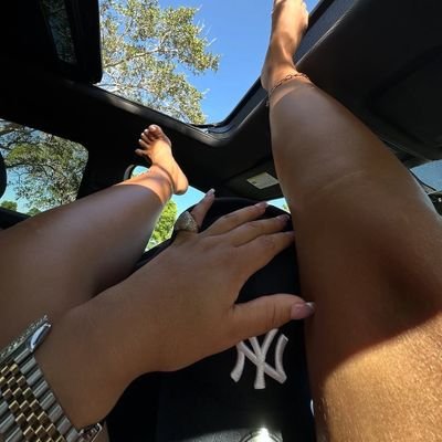 V_erified0's profile picture. verified