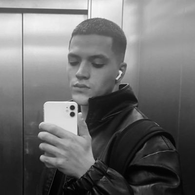 ManoX_png's profile picture. 