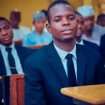 DarnakiliyaJ's profile picture. Law student at prestigious Usmanu Ɗanfodiyo University, Sokoto.