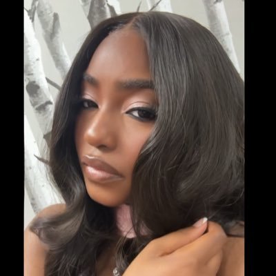 ghett0gold's profile picture. 