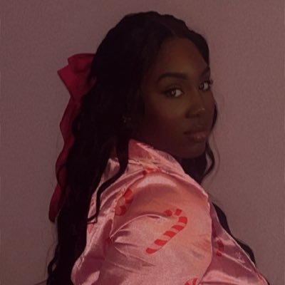 POSHlovesPinot's profile picture. cause I’m a lady that’s why