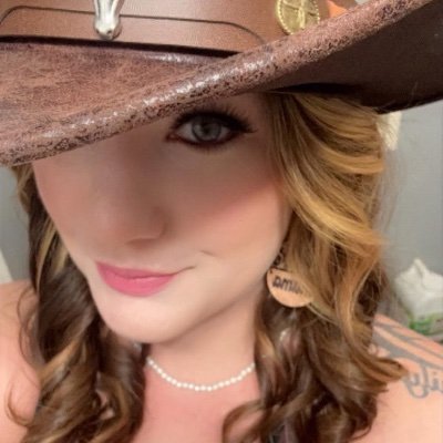 CourtnieDupaul's profile picture. Here piggy piggy 💵
https://t.co/FpXYDe2j5o
$content4u2024