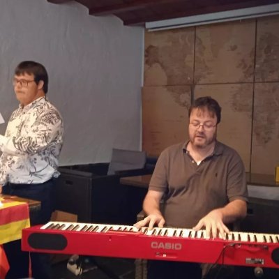 albertriuanguer's profile picture. la poesia es un  arte y sentirla   desde los corazones hace musica sobretodo expresar sentimientos