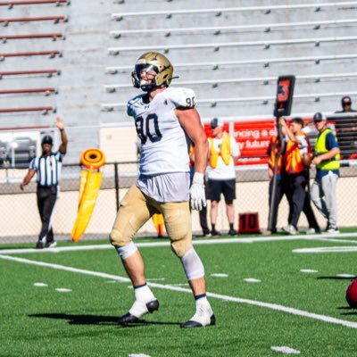 Camrm90's profile picture. 6’7 265IBS / 4.7 40yd dash / 225 for 22 / 10’1 broad / 3.09 GPA / DE/ DT / NCAA Transfer