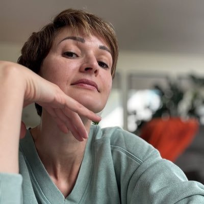 forrelot34702's profile picture. rose fane .