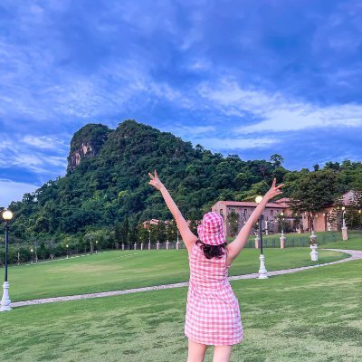 simplyymonaaa's profile picture. Style in fashion 👗 | Strength in finance 📊 | Passion in motion 🏎 | Peace in mind 🧘‍♀️ | 🇻🇳🇺🇸