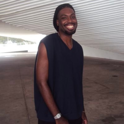 ferreromatheus's profile picture. Paz🍃
Unirio 📚