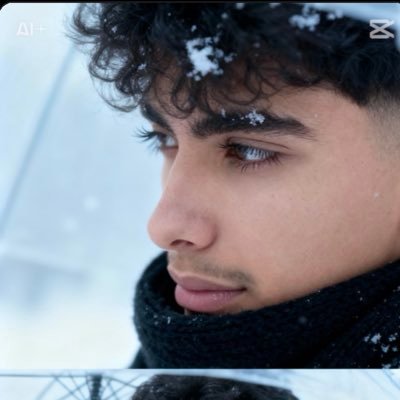 55eej's profile picture. 