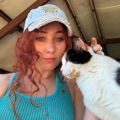 enbyoda's profile picture. free 🇵🇸 • 🫘 af