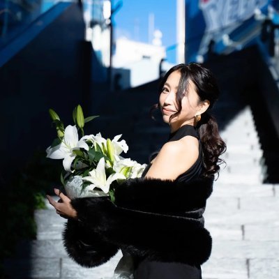 GaiaCarter's profile picture. I used to be a doctor, but I'm now semi-retired and a partner in a medical beauty company.