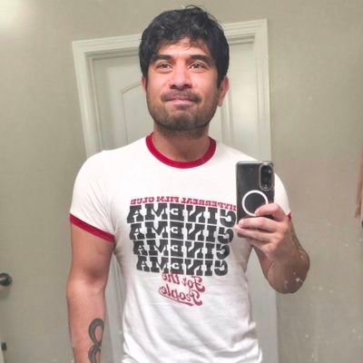 fight_nerdy's profile picture. Software dev. Have 2 cats named Spaghetti and Bean, Purple Belt in Kickboxing, and stream video games sometimes. I THINK COOLSVILLE SUCKS! No NFT/AI.
(He/Him)