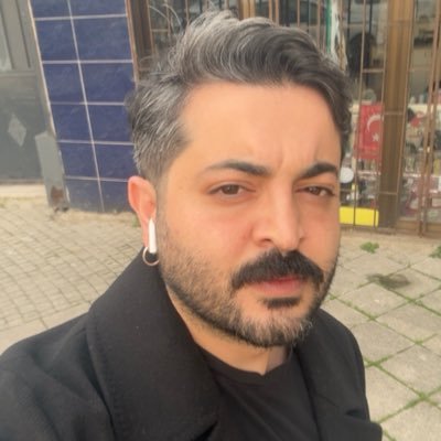 guzelbaranguzel's profile picture. Writer, Publisher, Mimar Sinan Fine Arts University Founder: @holdenkitap Co-founder: @booklovetr