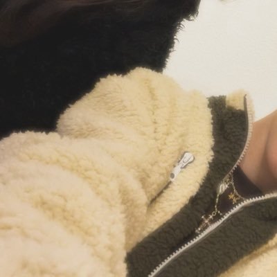 mnjrlss's profile picture. 