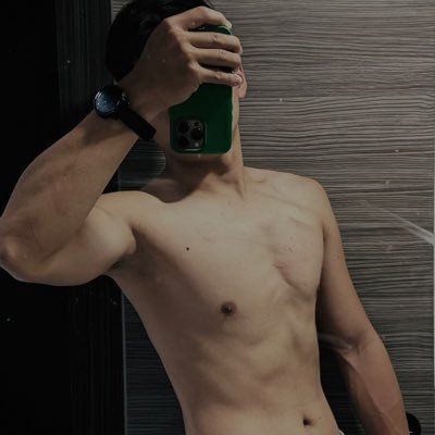 CEDRIC12190000's profile picture. │♐️ │臀控│電影│咖啡廳│異性戀│