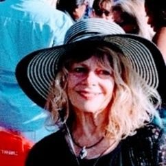 AnnRother's profile picture. I'd love to change the world

Ten Years After 

Independent