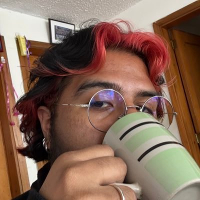 moscatel_'s profile picture. 