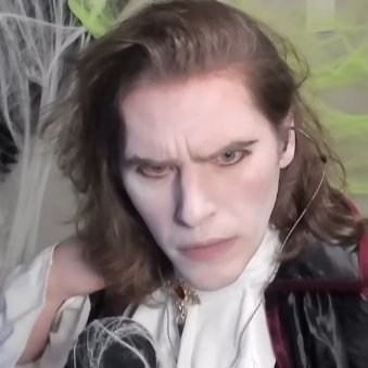 coruja_mascavo's profile picture. interstellar musician
anti-fashion
shadow wizard
certified edge lord
warhammer 40k enjoyer
alternative cosmic goblin death metal

priv: @iknowsometh1ng