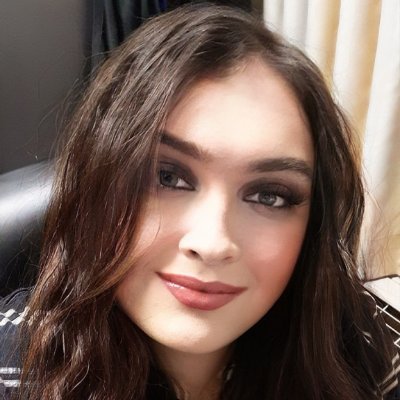 MelodyMacReady's profile picture. I love to make people smile and laugh! | Content Creator | Nerdy girl for life! | Love people, hate bullies. (She/Her)