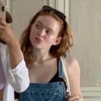 artlumax's profile picture. 