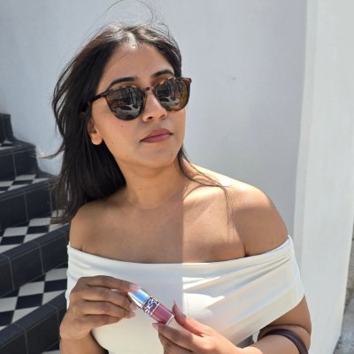 ishikaadwani1's profile picture. CPA ,  #Stock Market analysis .
Make life a book filled with beautiful moments.🌊
Fashion / History / Lifestyle