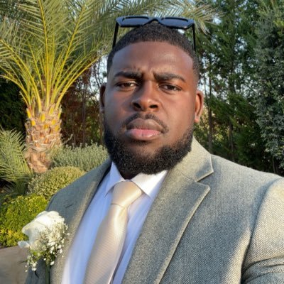 JoeelyThompson's profile picture. 