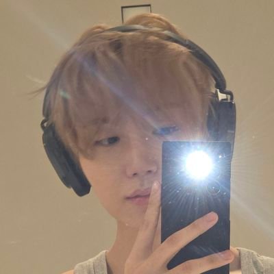 kimpaji_'s profile picture. 🌘 ⏑ 🌒

soon to be RChE & RChT