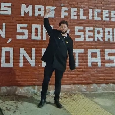 ReyPablo91's profile picture. Somos parte de todo🧩
Hijo del 2001
Tercera Posición, Justicia Social.
#PolíticaEnFoco
Licenciado en Periodismo.
🏳️‍⚧️🏳️‍🌈🇦🇷🐧⚪🔴⚪