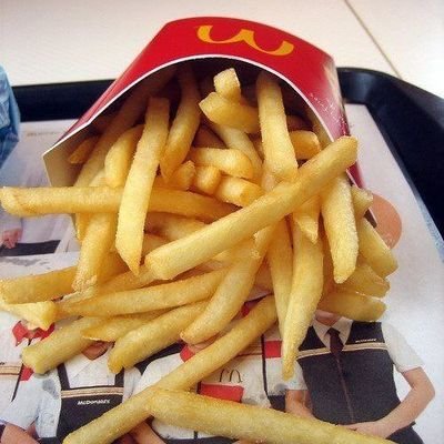 paul39614069217's profile picture. Football and Horror movies