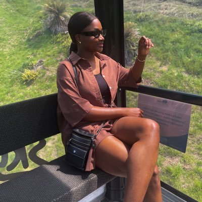 Atinukke_'s profile picture. 