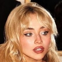 Windydgaf's profile picture. Biology 📚
Hidden Kard 🃏 

As long as I'm with you I've got a smile on my face @_Hayori 🤍