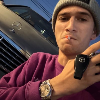 marifdrn's profile picture. 